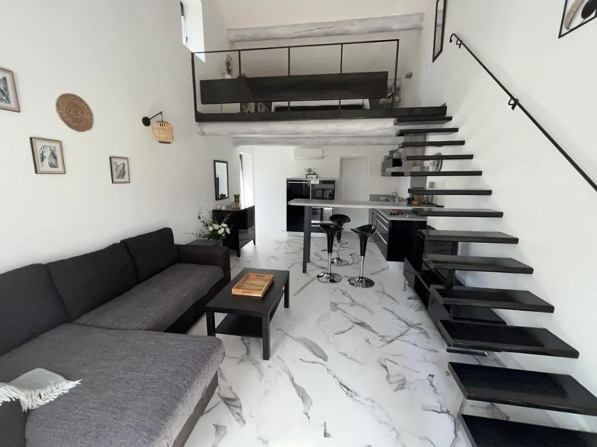 Casa de Férias Gites Dans Mas En Pierres Robion en Luberon França
